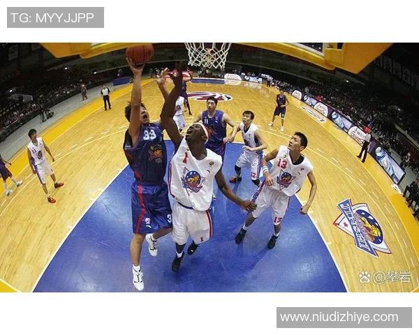 08年火箭与勇士经典对决回放重温篮球激情与精彩瞬间