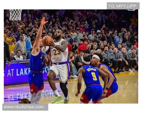 2005年湖人与掘金的激烈对决回顾及其对季后赛的影响分析